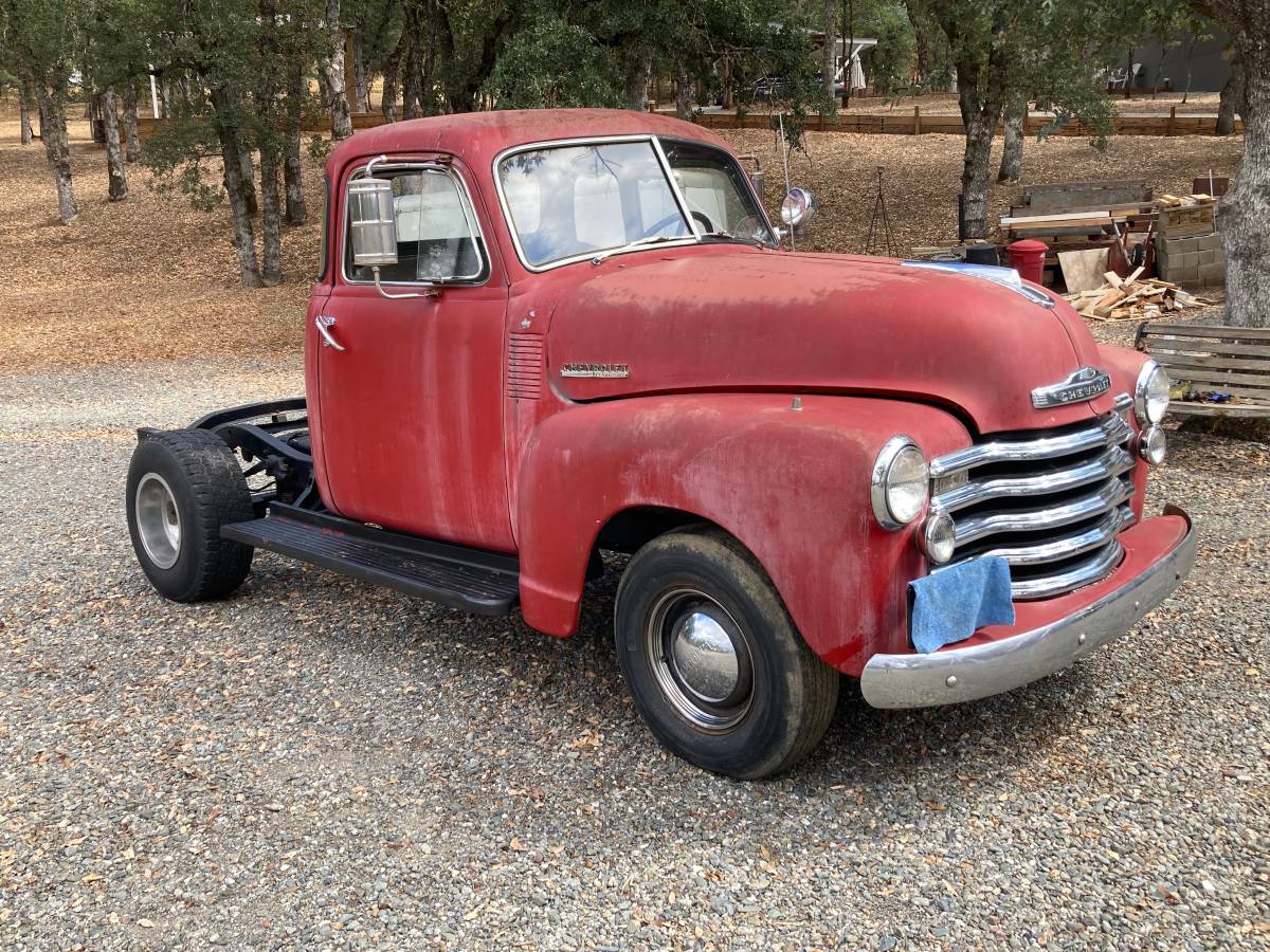 Chevrolet-thriftmaster-1948-red