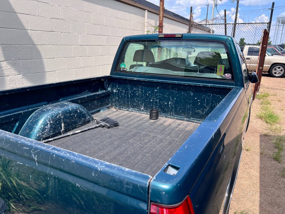 Chevrolet-truck-1500-1995-green-12