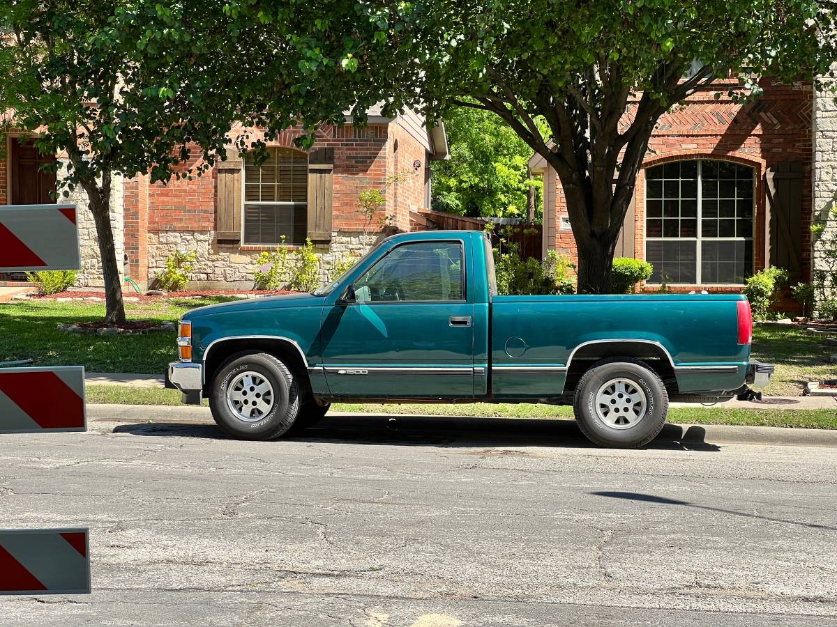 Chevrolet-truck-1500-1995-green-18
