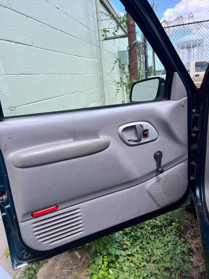 Chevrolet-truck-1500-1995-green-3