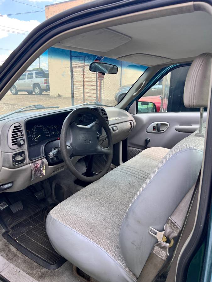 Chevrolet-truck-1500-1995-green-5