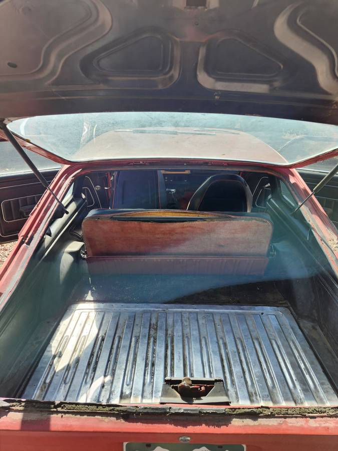 Chevrolet-vega-gt.-1974-orange-15