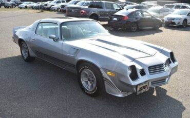 Chevrolet-z28-base-1980-silver-1