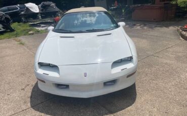 Chevrolet-z28-camaro-convertible-1996-white-12