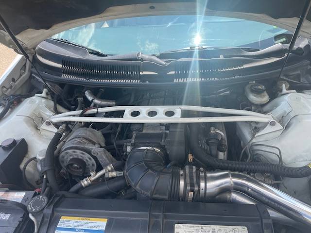 Chevrolet-z28-camaro-convertible-1996-white-15