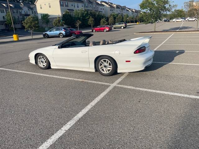 Chevrolet-z28-camaro-convertible-1996-white-9
