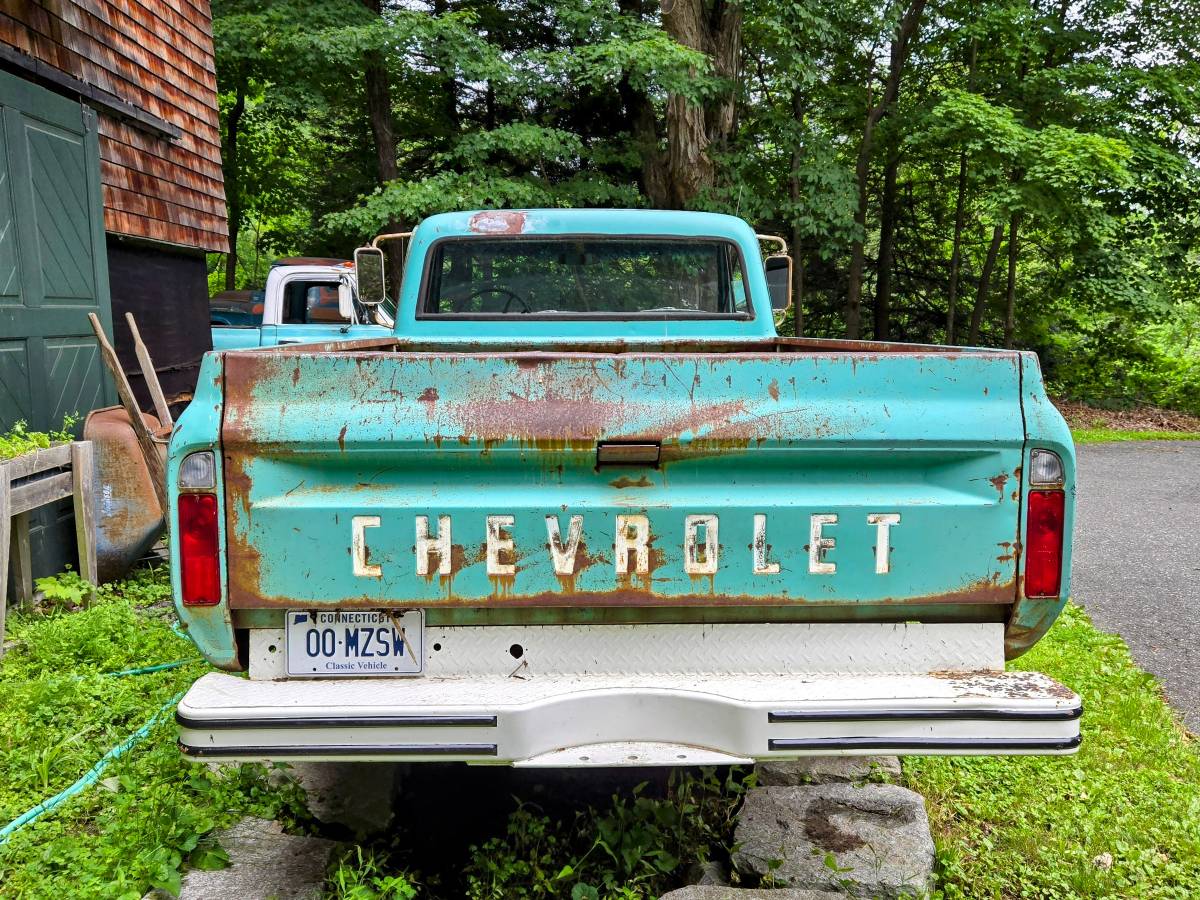 Chevroletc20-1968-green-7