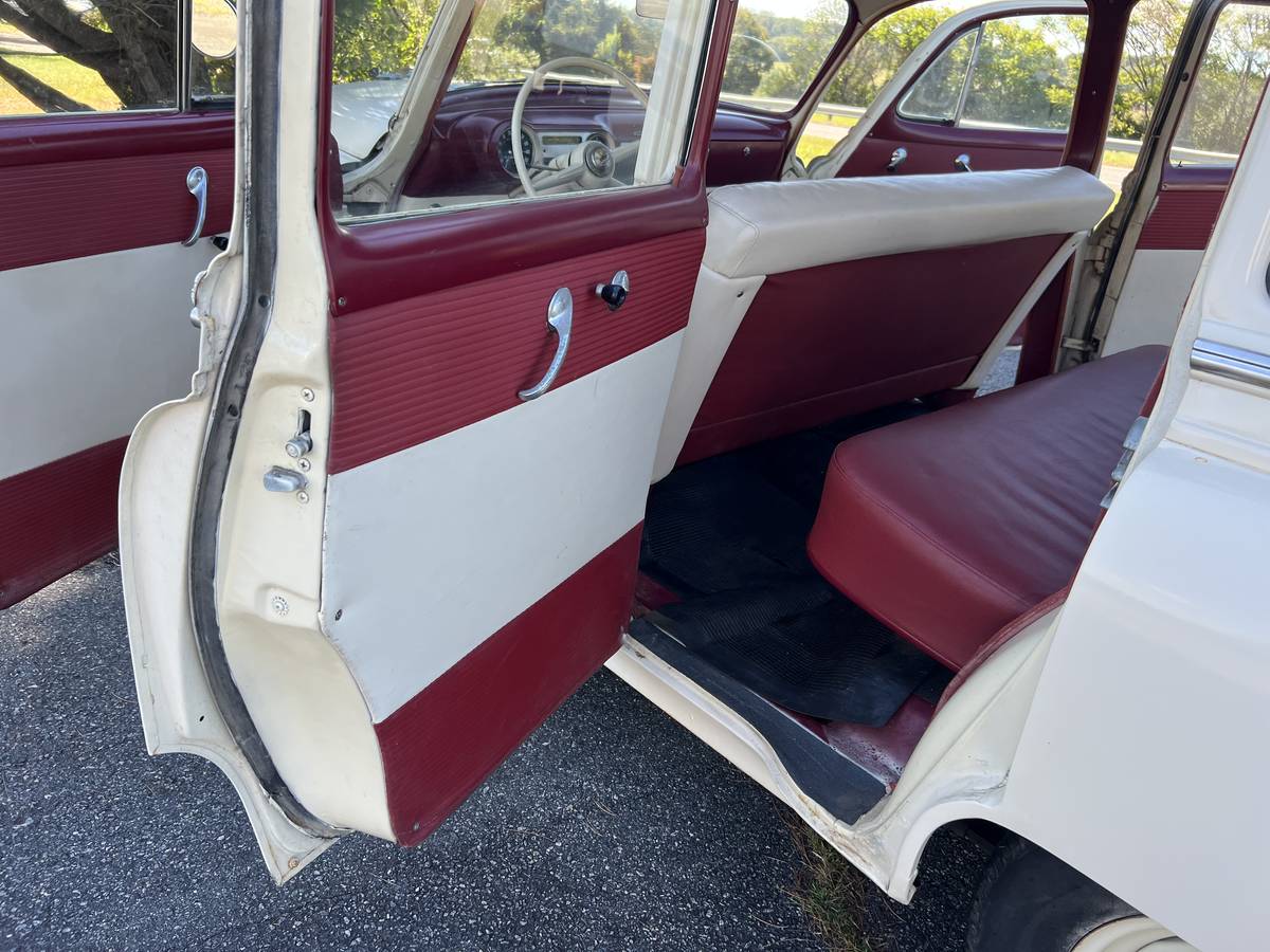 Chevy-150-station-wagon-1954-9