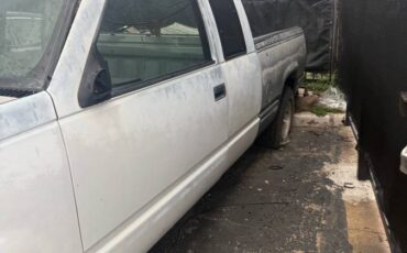 Chevy-1500-1995-white-1