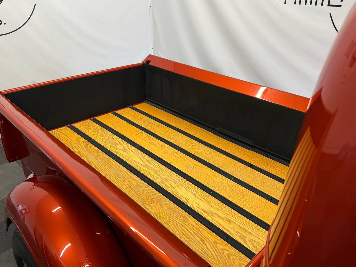 Chevy-1936-orange-23