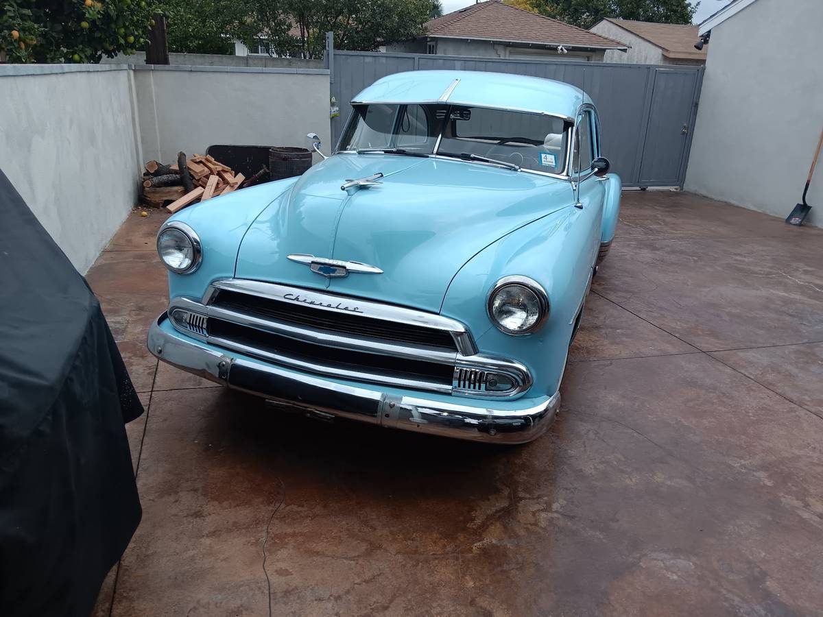 Chevy-1951-blue-1