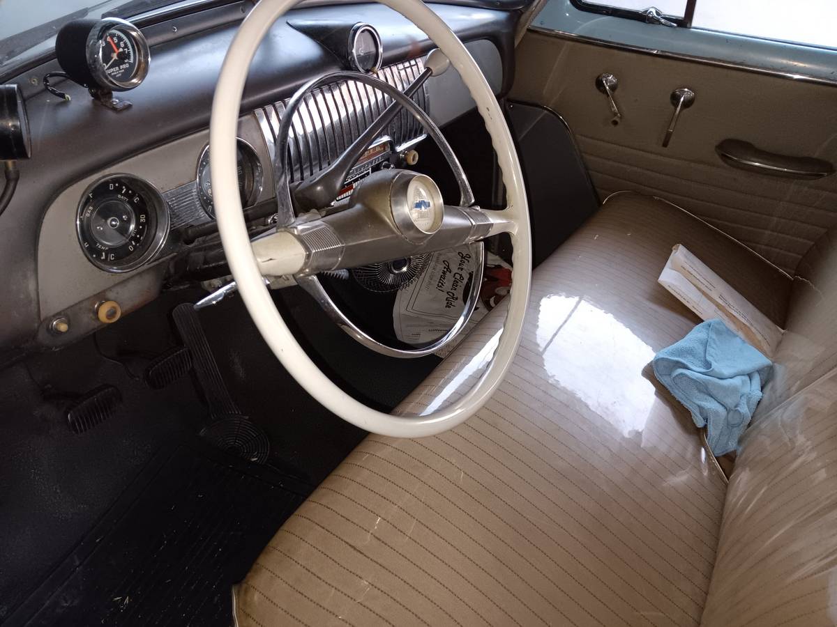 Chevy-1951-blue-3