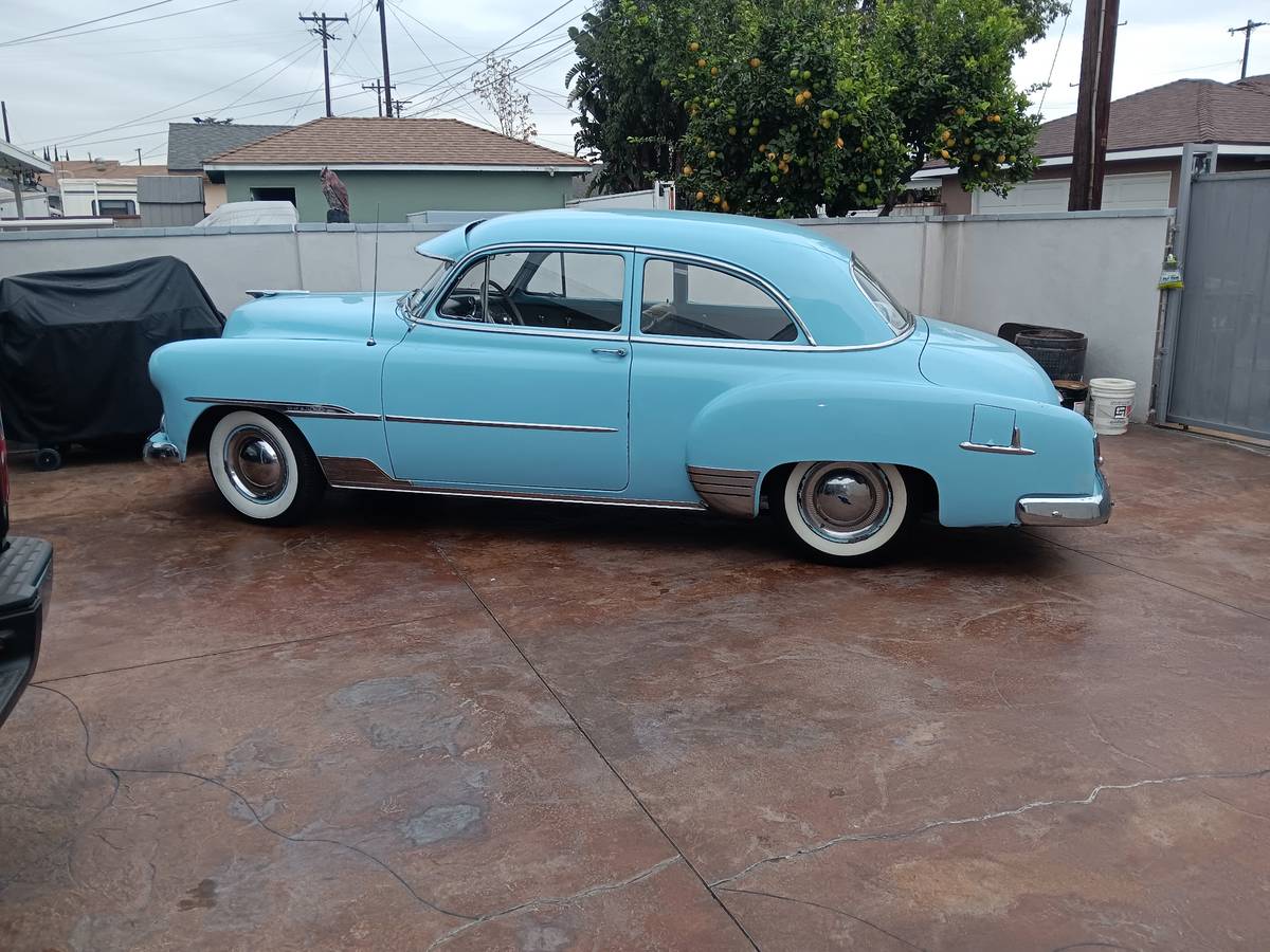 Chevy-1951-blue