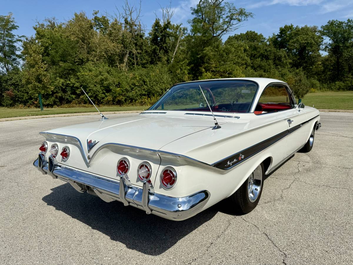 Chevy-1961-14