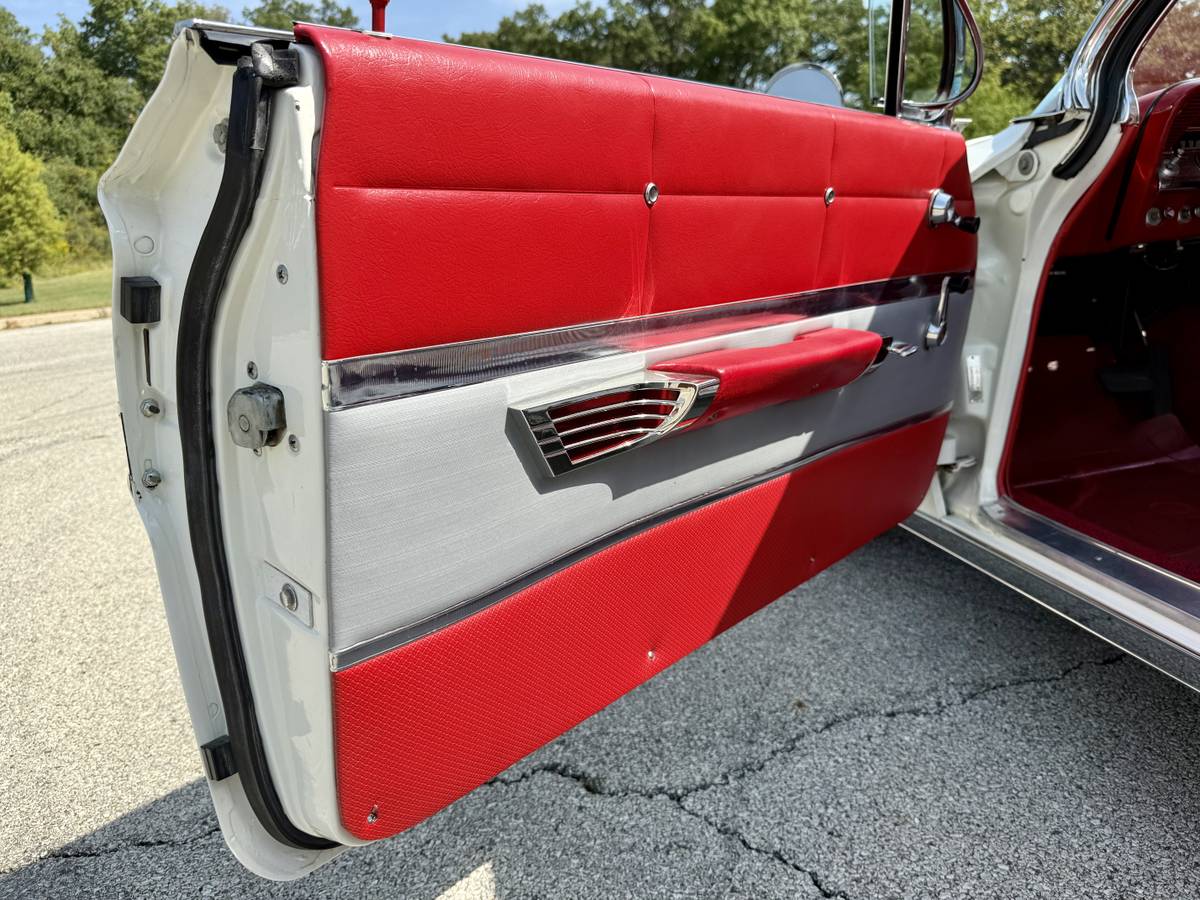Chevy-1961-16