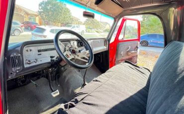Chevy-1965-red-8