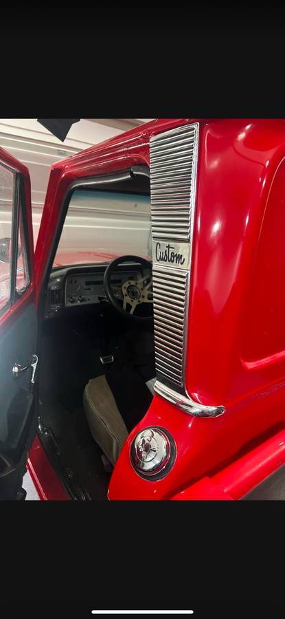 Chevy-1965-red