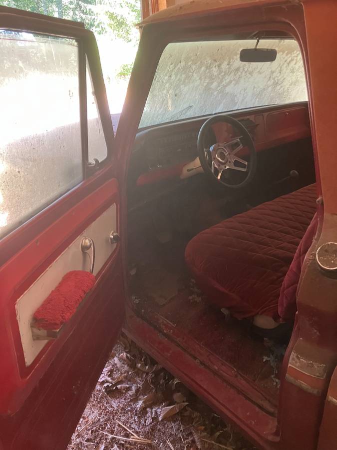 Chevy-1966-red-3