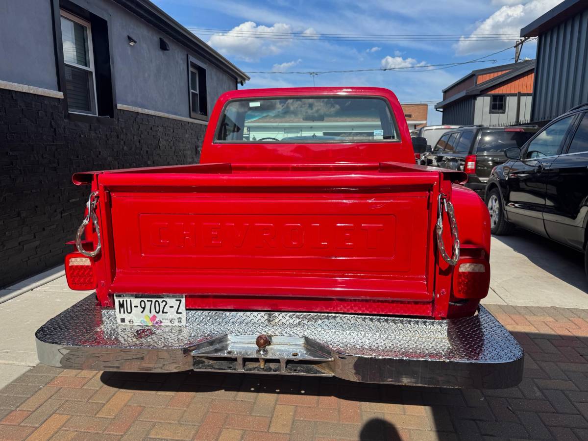 Chevy-1977-red-1