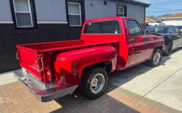Chevy-1977-red-11