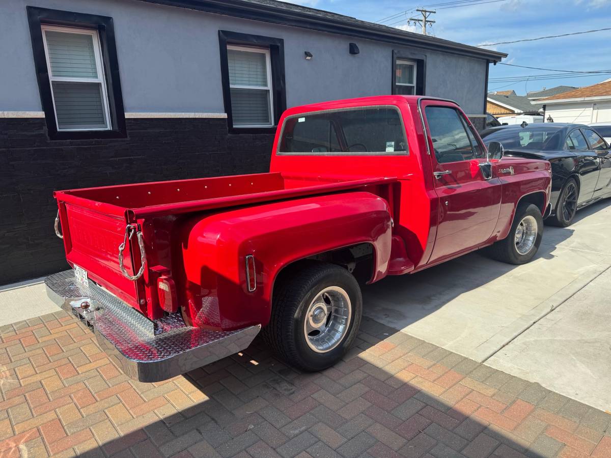 Chevy-1977-red-11