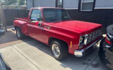 Chevy-1977-red-16