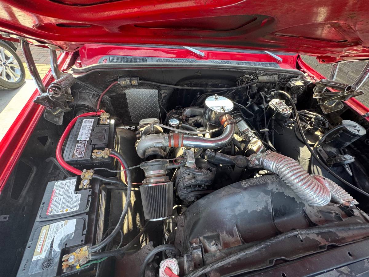 Chevy-1977-red-2