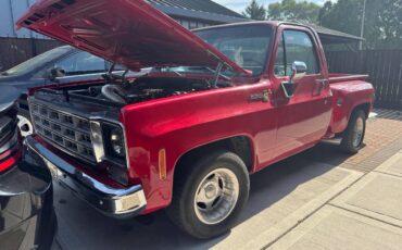 Chevy-1977-red-6