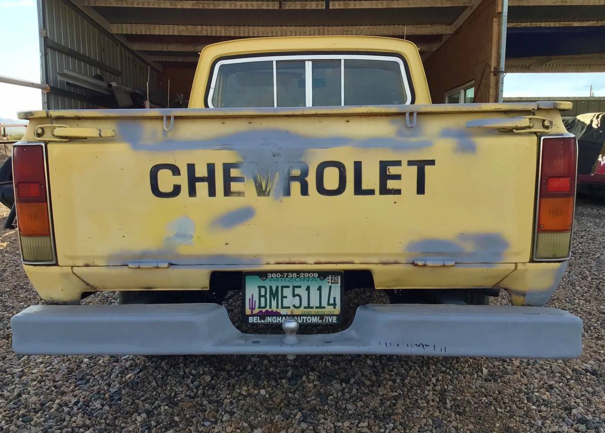 Chevy-1978-yellow-1