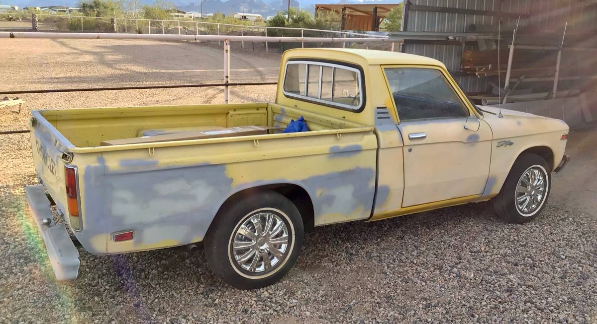 Chevy-1978-yellow-4