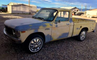 Chevy-1978-yellow-7
