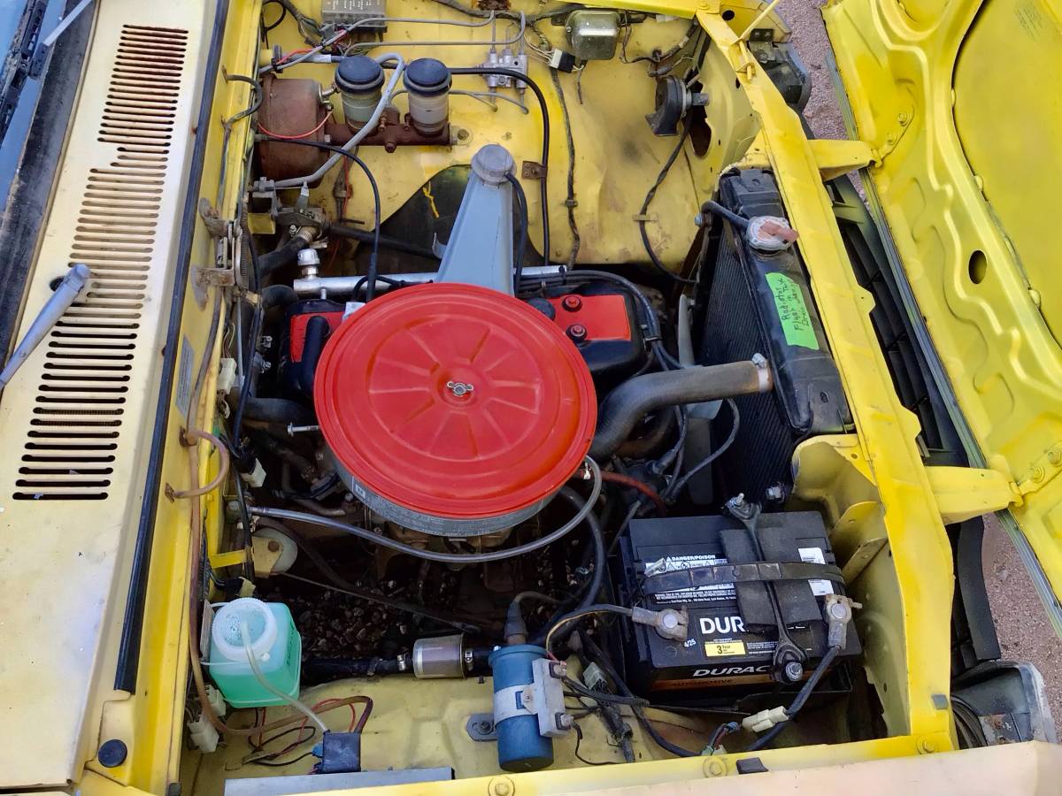 Chevy-1978-yellow-8