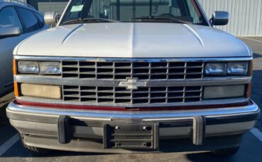 Chevy-1988-white-1