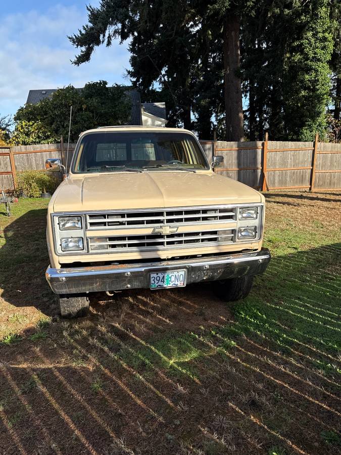 Chevy-1988-yellow-7