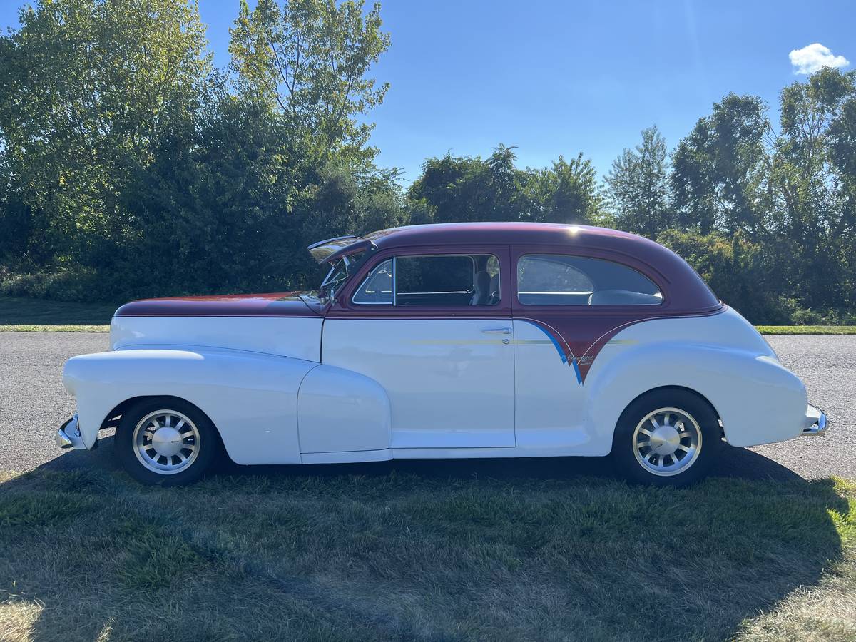 Chevy-2-door-sedan-1938-custom-12
