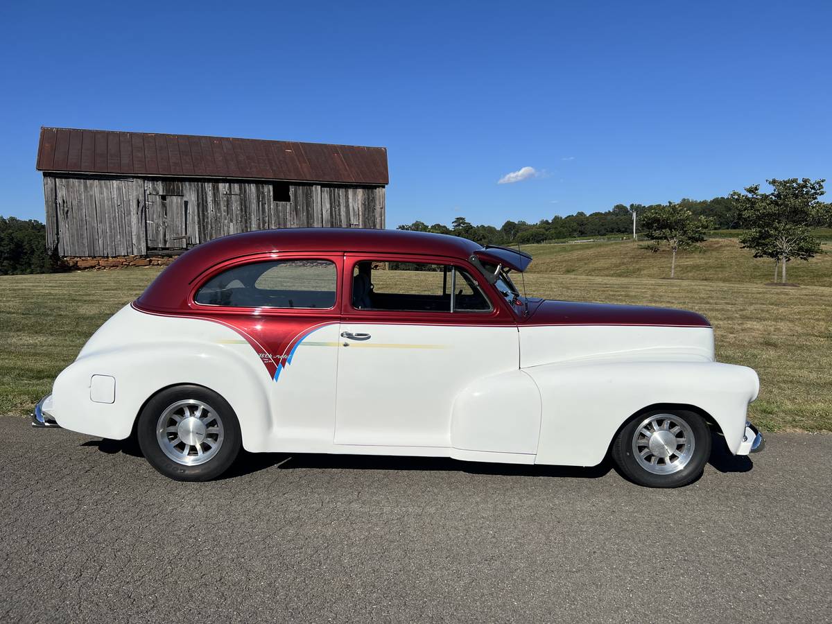 Chevy-2-door-sedan-1938-custom-16