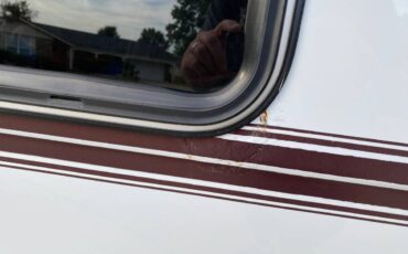 Chevy-2500-1995-white-16