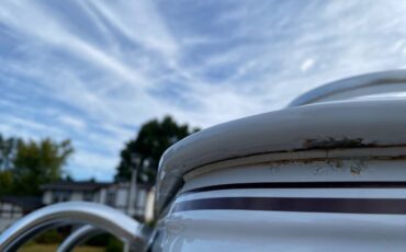 Chevy-2500-1995-white-2