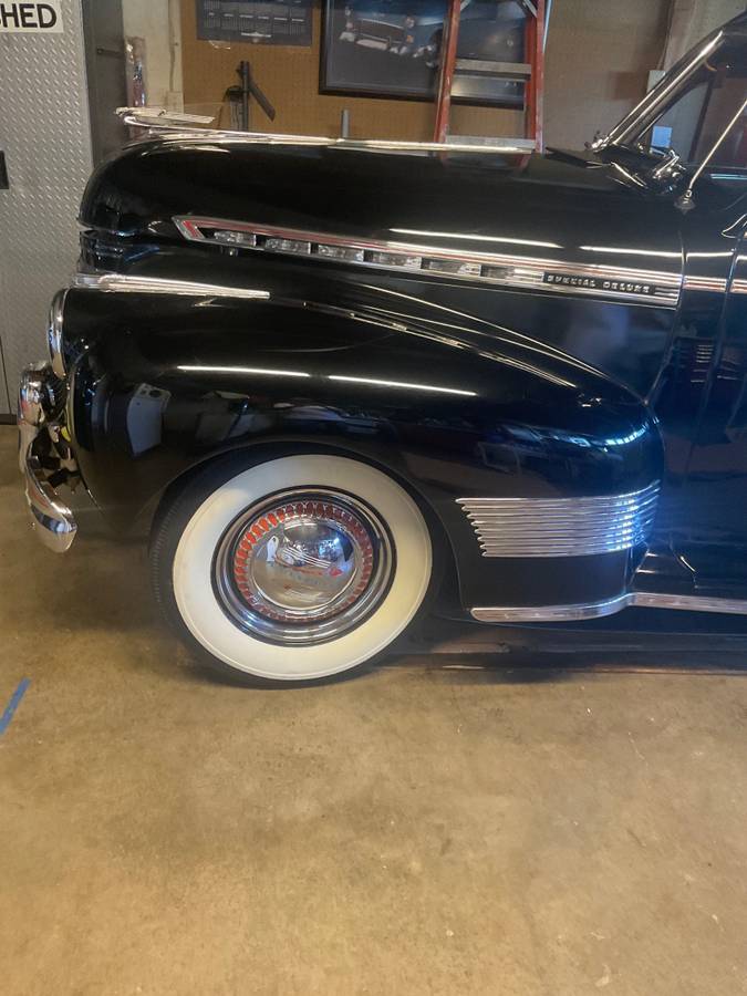 Chevy-2dr-sedan-special-deluxe-1941-black-1