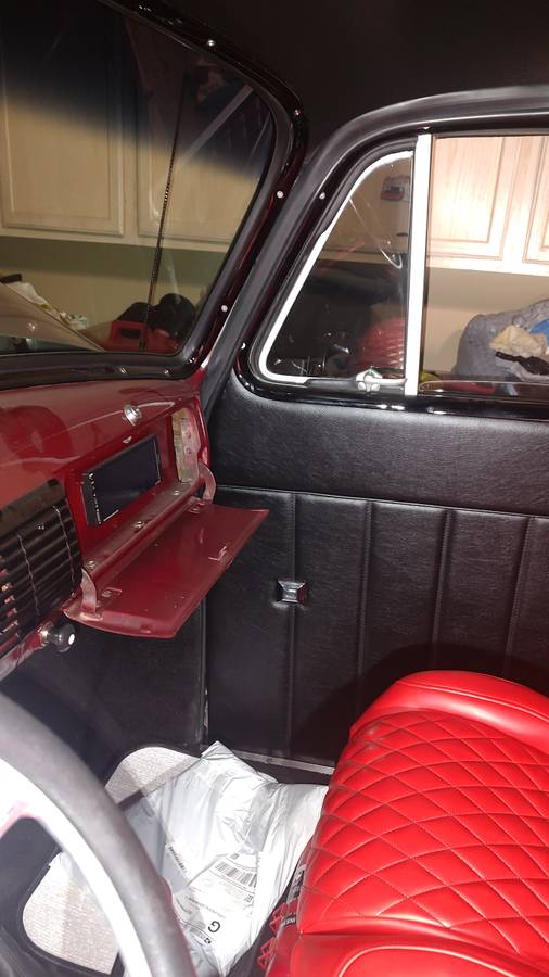 Chevy-3100-pickup-1952-10