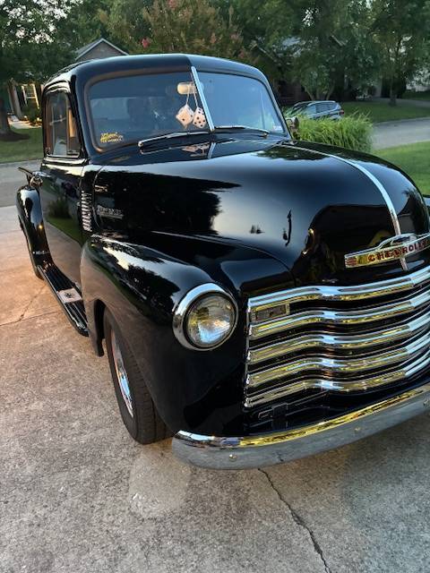 Chevy-3100-pickup-1952-black-11