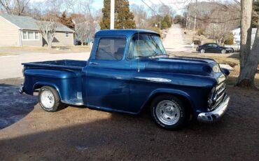 Chevy-3100-pickup-1957-blue-1
