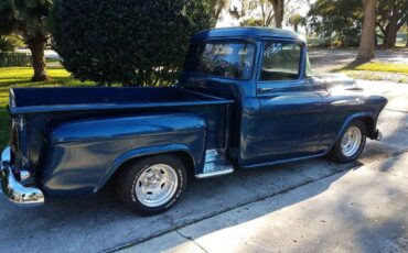 Chevy-3100-pickup-1957-blue-2