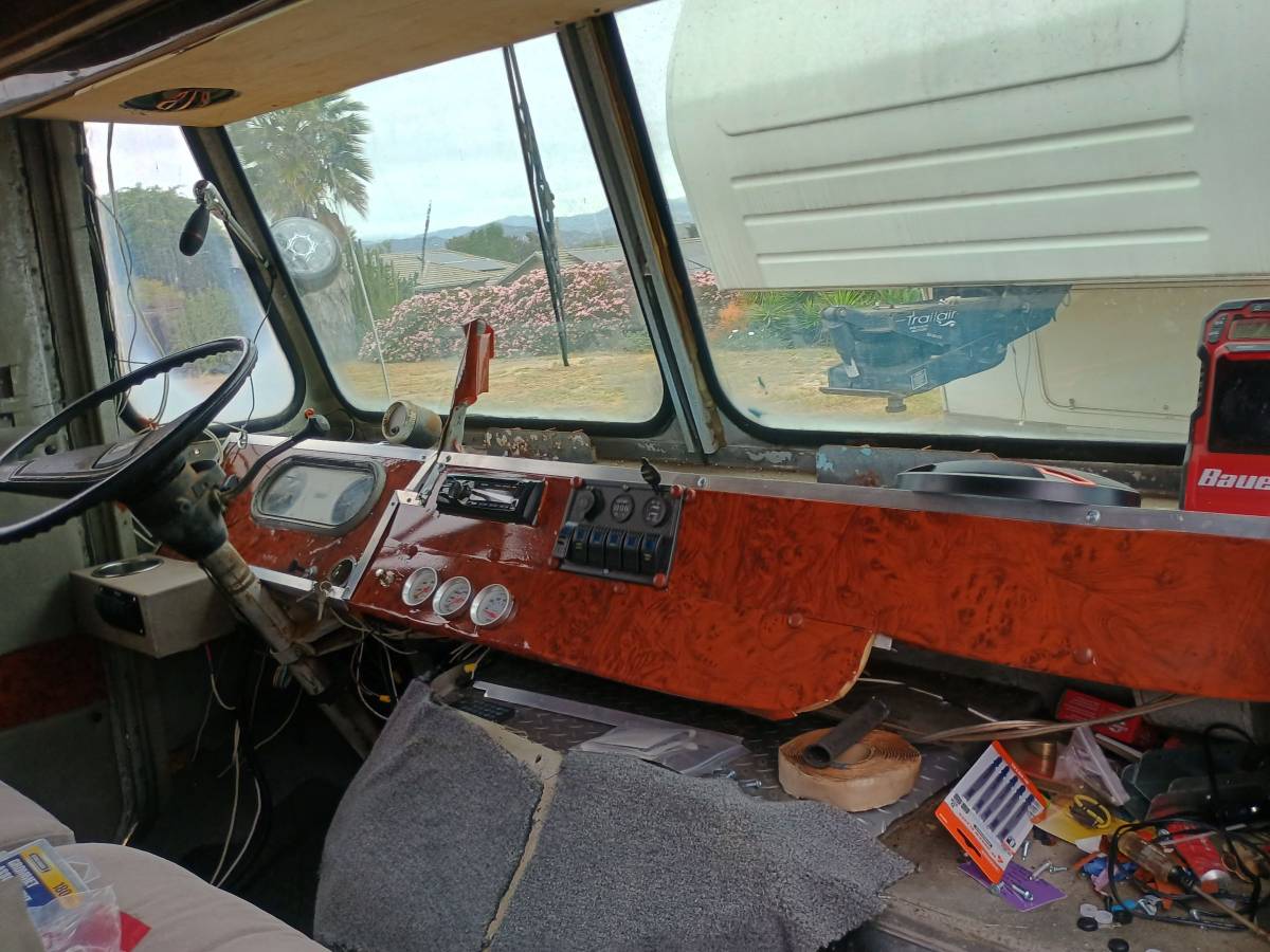 Chevy-3100-truck-1973-blue-40