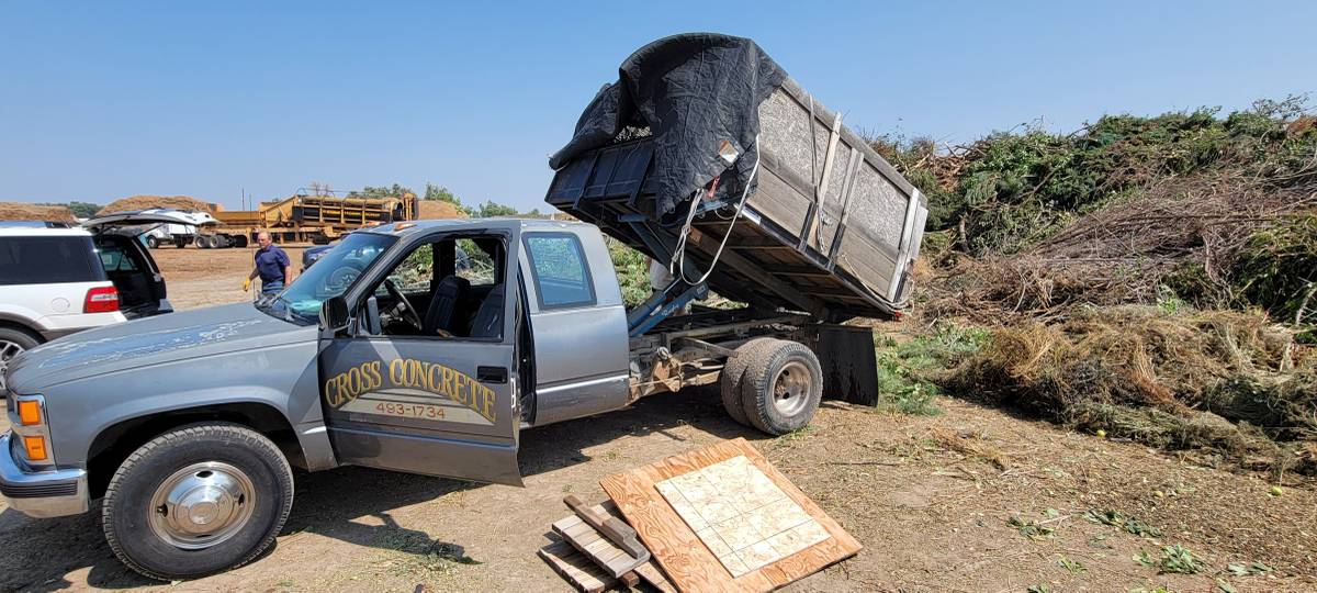 Chevy-3500-dually-1988-grey-2