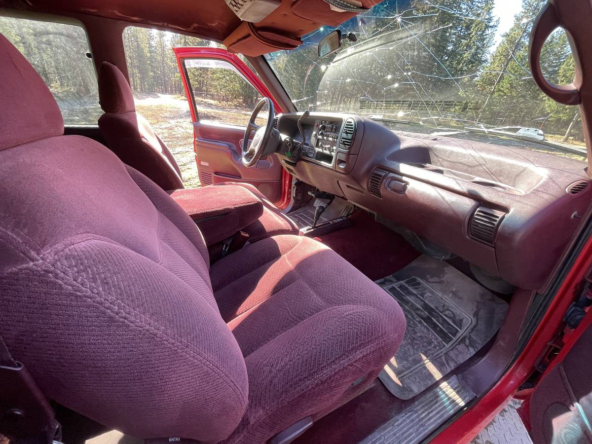 Chevy-3500-truck-1995-red-19