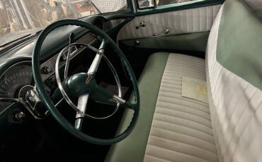 Chevy-4-door-1956-green-1