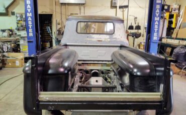 Chevy-apache-1957-black-1