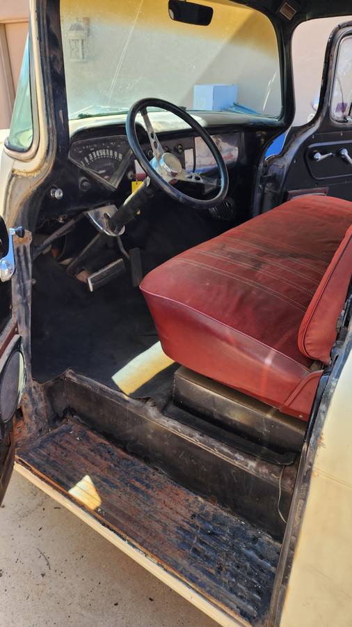Chevy-apache-1958-43