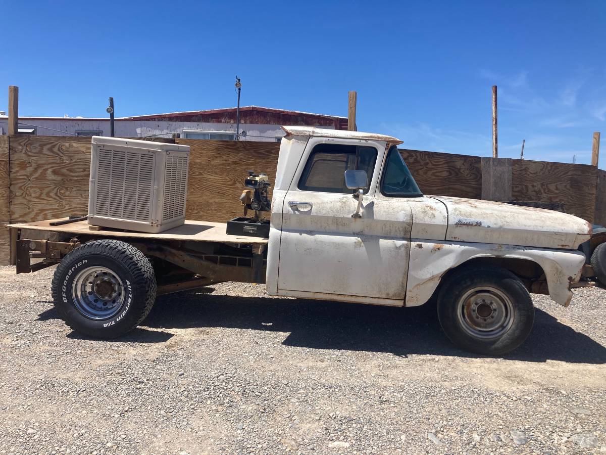 Chevy-apache-1961-1